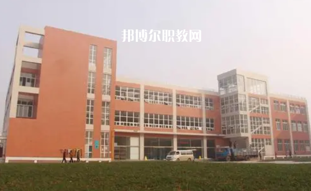 四川德陽(yáng)黃許職業(yè)中專學(xué)校2022年有那些專業(yè)