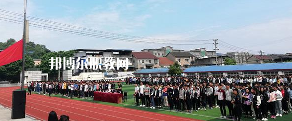 重慶紅春藤技工學校2022年招生錄取分數(shù)線