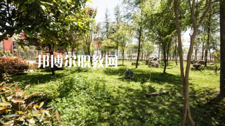 遵義重美職業(yè)技術(shù)學(xué)校2022年學(xué)費(fèi)、收費(fèi)多少