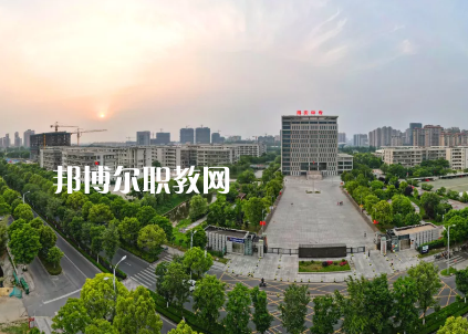 江蘇海安中等專業(yè)學(xué)校2022年報(bào)名條件、招生要求、招生對象