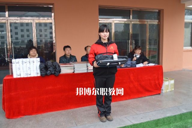 秦皇島奇石藝術(shù)學校2022年報名條件、招生要求、招生對象