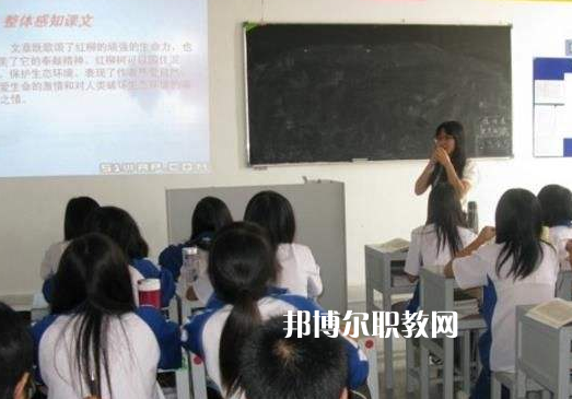 汕頭中博職業(yè)技術(shù)學(xué)校2022年報(bào)名條件、招生要求、招生對(duì)象