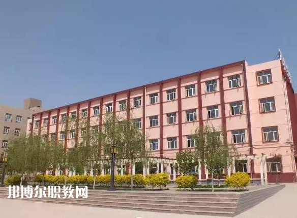 張家口工程技術(shù)學(xué)校2022年報名條件、招生要求、招生對象