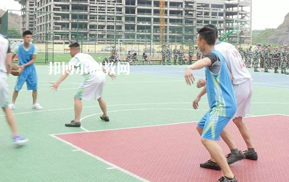 玉屏侗族自治中等職業(yè)學(xué)校2022年學(xué)費(fèi)、收費(fèi)多少
