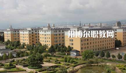 黔西南州機電技工學校2022年招生辦聯(lián)系電話