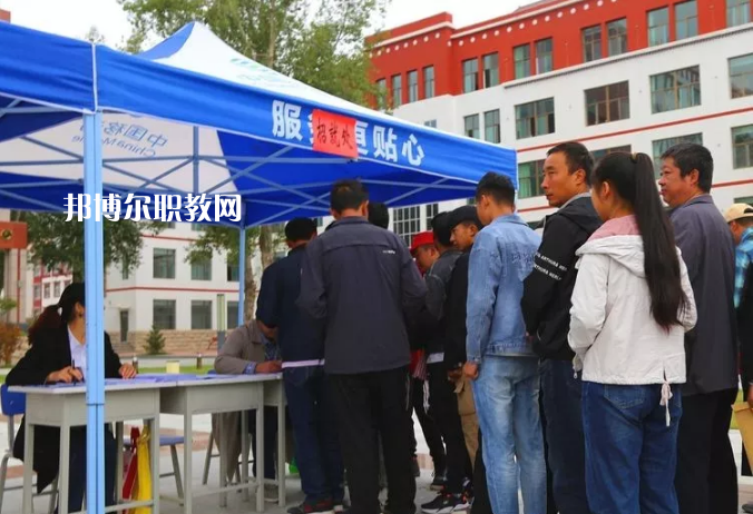 甘南藏族自治州職業(yè)中專2022年學(xué)費(fèi)、收費(fèi)多少
