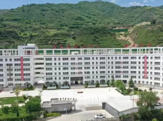 宕昌職業(yè)中等專業(yè)學校2022年招生錄取分數(shù)線