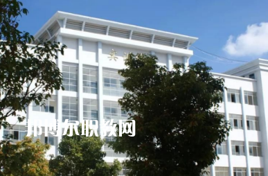 鹽源職業(yè)技術(shù)中學(xué)校2022年報(bào)名條件、招生要求、招生對(duì)象