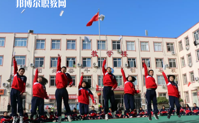 衡水兆華科技中專學(xué)校2022年報(bào)名條件、招生要求、招生對(duì)象