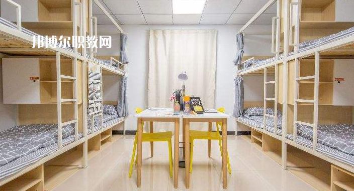 甕安中等職業(yè)學校2022年宿舍條件