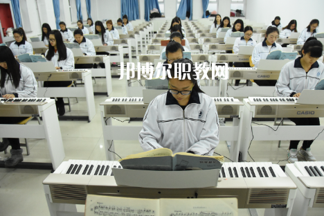 保定幼兒師范高等?？茖W校2022年報名條件、招生要求、招生對象