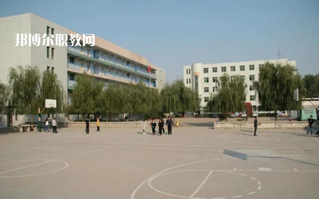 保定市職業(yè)技術(shù)教育中心2022年學費、收費多少