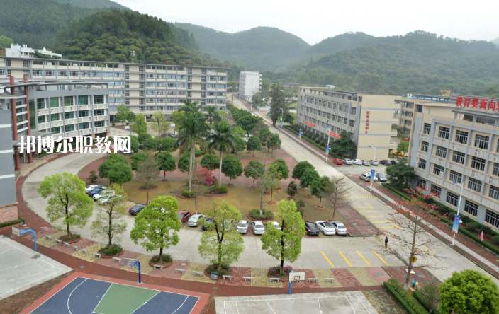 廣州市增城衛(wèi)生職業(yè)技術(shù)學(xué)校2022年報(bào)名條件、招生要求、招生對(duì)象