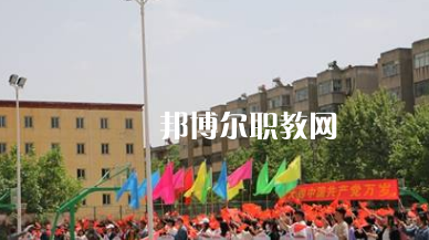 瑞麗國際珠寶翡翠學(xué)校2022年報名條件、招生要求、招生對象