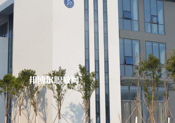 江蘇東臺中等專業(yè)學校2022年報名條件、招生要求、招生對象