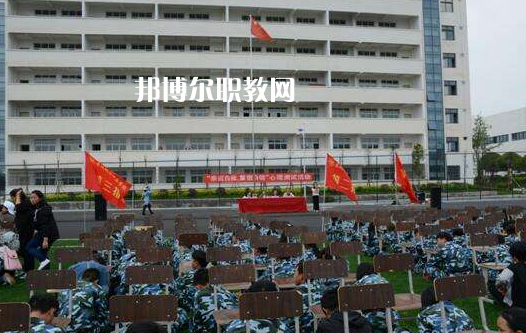 貴定中等職業(yè)學校2022年報名條件、招生要求、招生對象