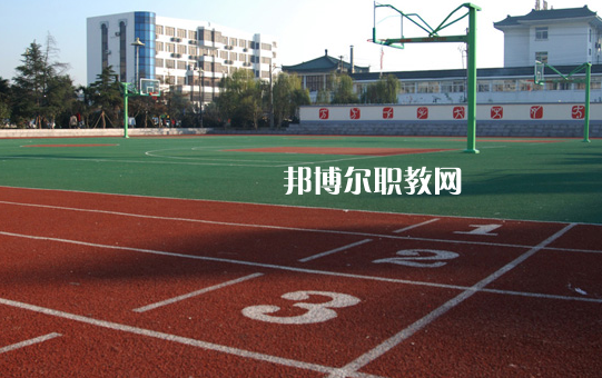 揚州生活科技學(xué)校2022年招生辦聯(lián)系電話