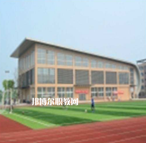 四川瀘州鵬程中等職業(yè)學校2022年報名條件、招生要求、招生對象