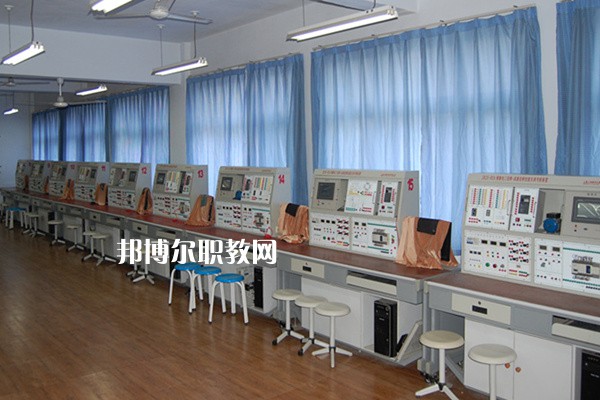 懷來(lái)縣職業(yè)技術(shù)教育中心2022年學(xué)費(fèi)、收費(fèi)多少