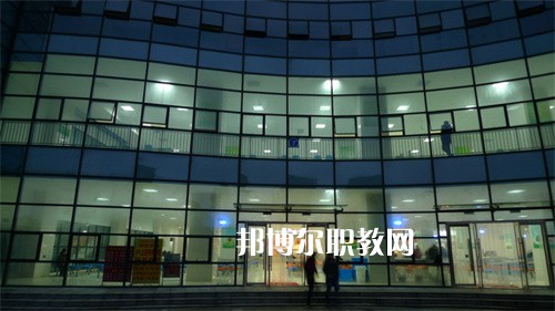 鎮(zhèn)江技師學(xué)院2022年學(xué)費(fèi)、收費(fèi)多少