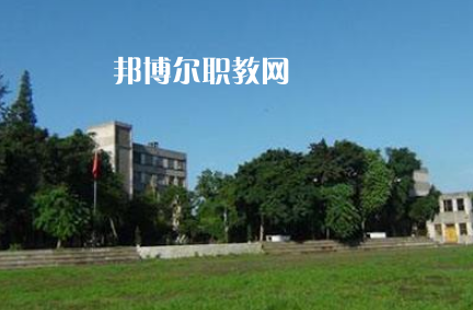 孟連縣職業(yè)高級中學2022年招生簡章