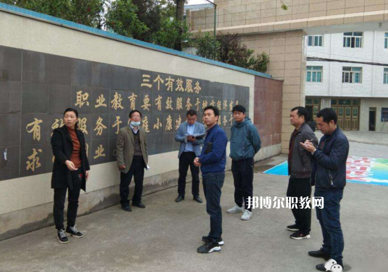 三穗縣中等職業(yè)學(xué)校2022年報(bào)名條件、招生要求、招生對(duì)象
