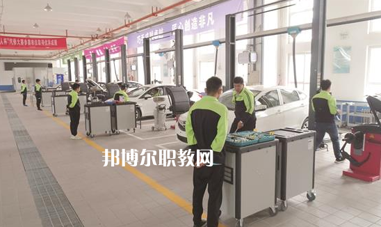 邯鄲第一財經(jīng)學校2022年學費、收費多少