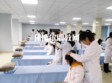 貴州中醫(yī)藥職業(yè)學校2022年報名條件、招生要求、招生對象