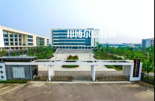 安徽亳州新能源學(xué)校2022年報(bào)名條件、招生要求、招生對(duì)象