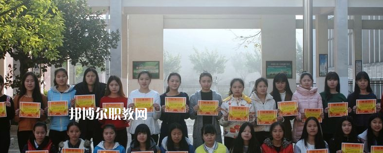 梅州藝術(shù)學(xué)校2022年報(bào)名條件、招生要求、招生對(duì)象