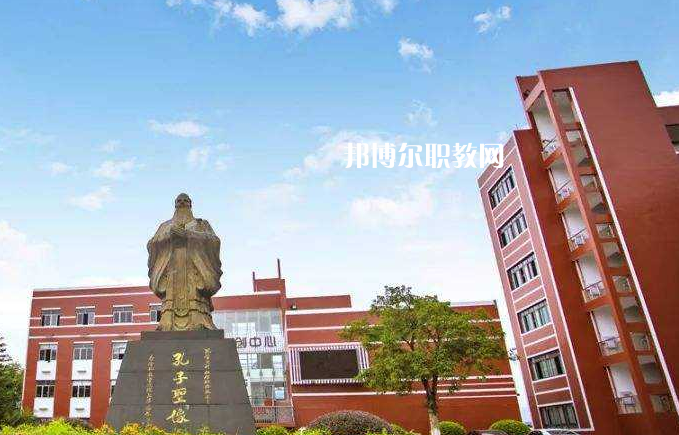 貴州輕工職業(yè)技術(shù)學(xué)院中專部2022年報名條件、招生要求、招生對象