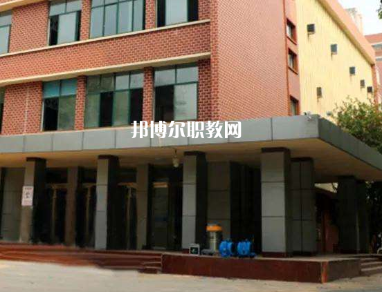 曲靖富源職業(yè)技術(shù)學(xué)校2022年學(xué)費(fèi)、收費(fèi)多少