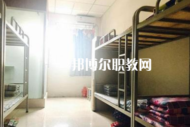 深圳福田區(qū)華強職業(yè)技術學校2022年宿舍條件