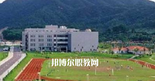 滎經(jīng)縣職業(yè)高級(jí)中學(xué)2022年報(bào)名條件、招生要求、招生對(duì)象