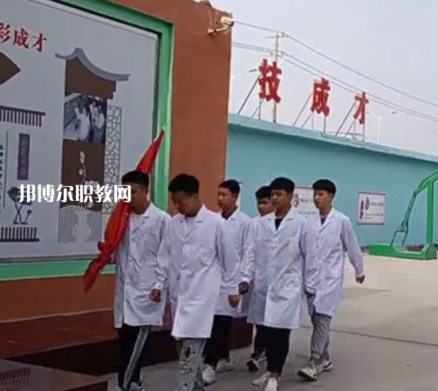 邢臺(tái)英才醫(yī)學(xué)中等專業(yè)學(xué)校2022年報(bào)名條件、招生要求、招生對(duì)象