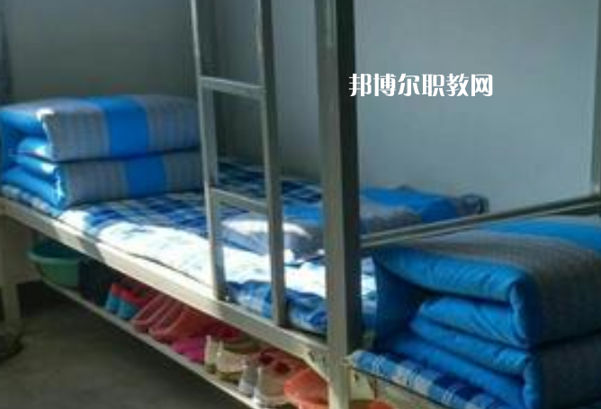 鎮(zhèn)雄縣職業(yè)高級(jí)中學(xué)2022年宿舍條件