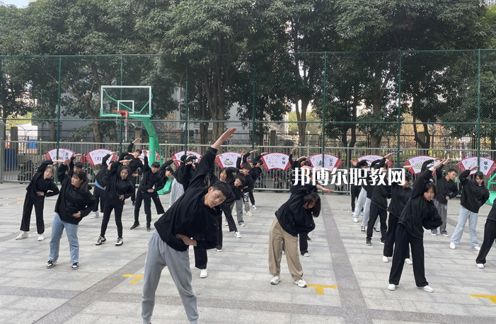 廣西機(jī)電工業(yè)學(xué)校怎么樣、好不好