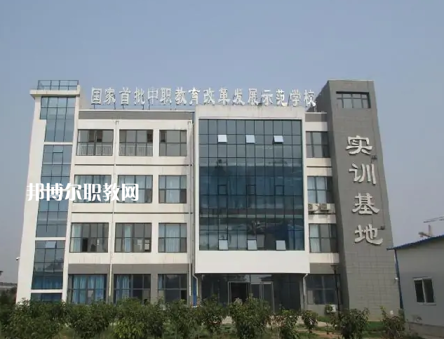邢臺現(xiàn)代職業(yè)學(xué)校2022年報名條件、招生要求、招生對象