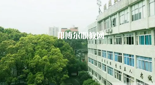 德宏州中等職業(yè)學(xué)校2022年學(xué)費(fèi)、收費(fèi)多少