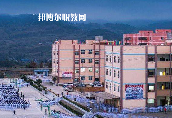 畢節(jié)工業(yè)學(xué)校2022年報(bào)名條件、招生要求、招生對(duì)象