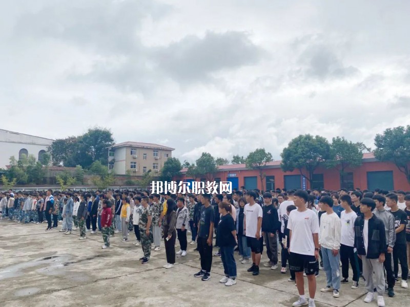 銅陵智通職業(yè)技術(shù)學(xué)校2022年報(bào)名條件、招生要求、招生對象
