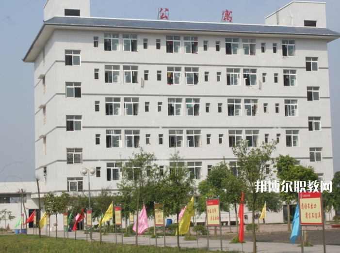 廣安武勝嘉陵職業(yè)技術(shù)學(xué)校2022年報名條件、招生要求、招生對象