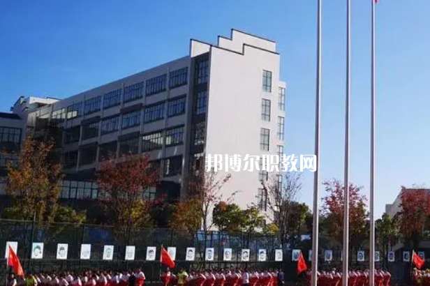貴陽(yáng)英才學(xué)校2022年報(bào)名條件、招生要求、招生對(duì)象