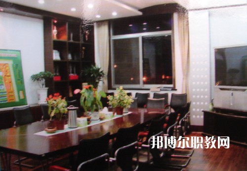 揚(yáng)州文化藝術(shù)學(xué)校2022年報(bào)名條件、招生要求、招生對(duì)象