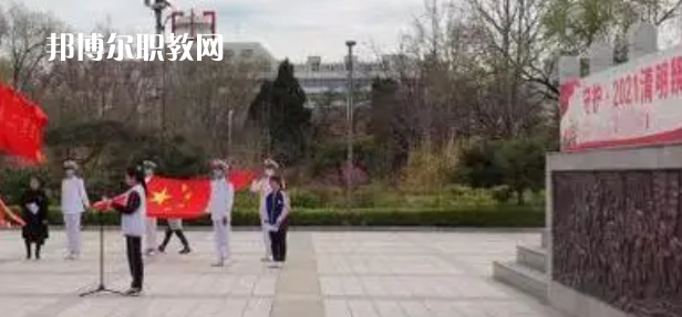 青島第二衛(wèi)生學(xué)校2022年招生條件、招生要求、招生對(duì)象