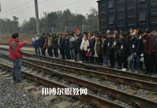 甘肅2022年鐵路學?？梢詫W什么
