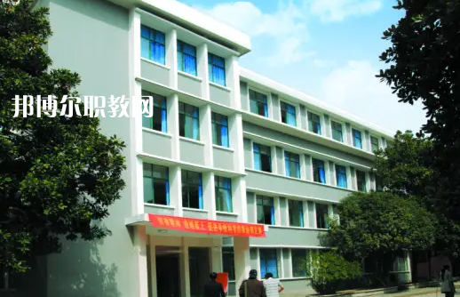 黃石藝術(shù)學(xué)校2022年報(bào)名條件、招生要求、招生對(duì)象