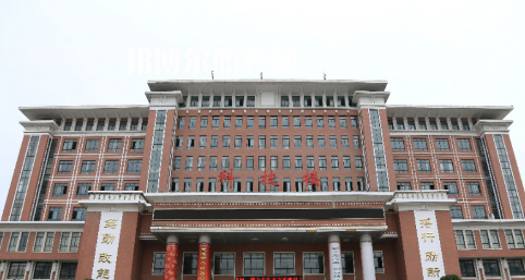 荊州機械電子工業(yè)學(xué)校2022年報名條件、招生要求、招生對象