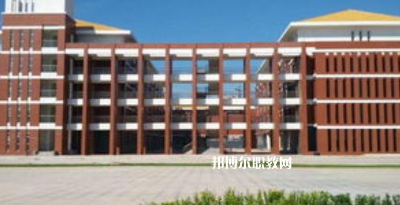 自貢市龍錦職業(yè)技術(shù)學(xué)校2022年怎么樣、好不好