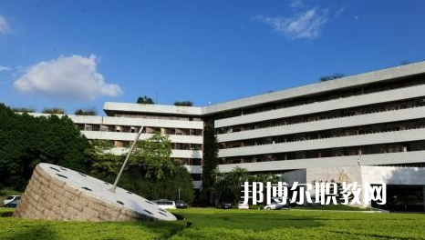 武漢園林技工學校2022年招生辦聯(lián)系電話